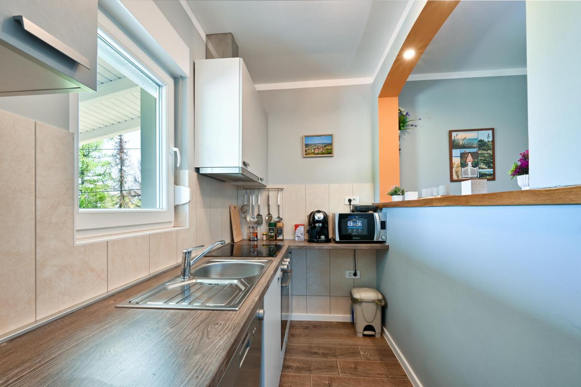 Cvetkova Hiza Sa Jacuzzijem Villa ตูเฮลย์สเก ตอปลิตเซ ภายนอก รูปภาพ